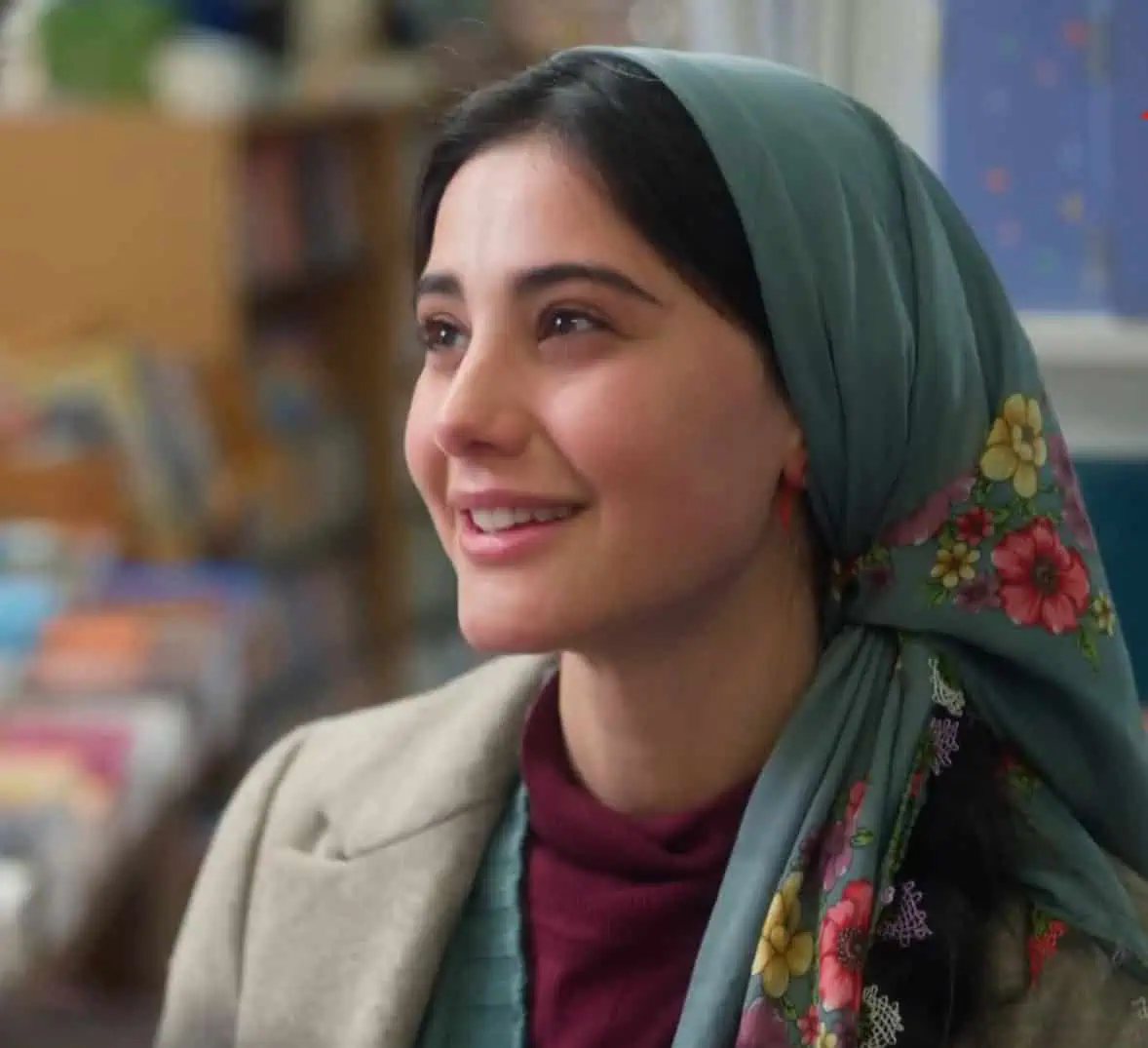 9 Nisan Sevdiğim Sensin 9. Bölüm kıyafetleri