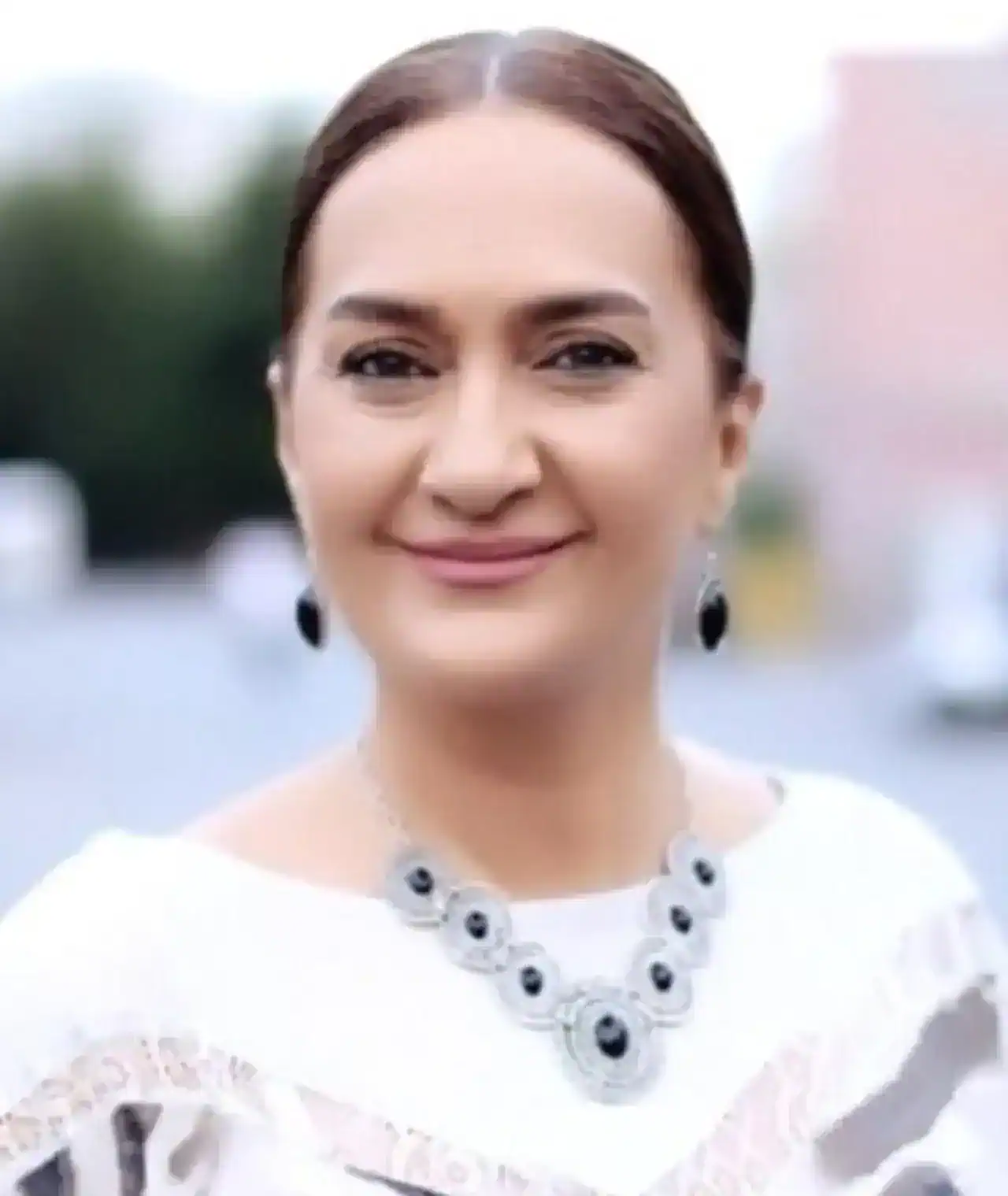 Sevdan Bir Ateş dizisinde Vuslat rolünü canlandıran oyuncu Yeşim Gül