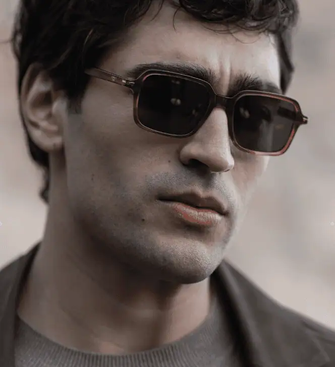 Delikanlı dizisi Mert Ramazan Demir (Yusuf) kombinleri güneş gözlük markası