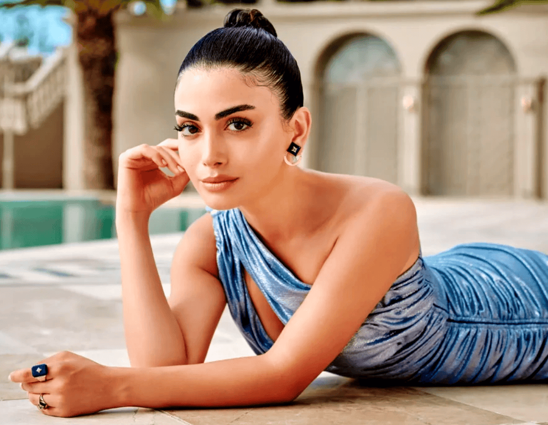 Özge Yağız Doğa’nın Kanunu dizisinde Doğa rolünde