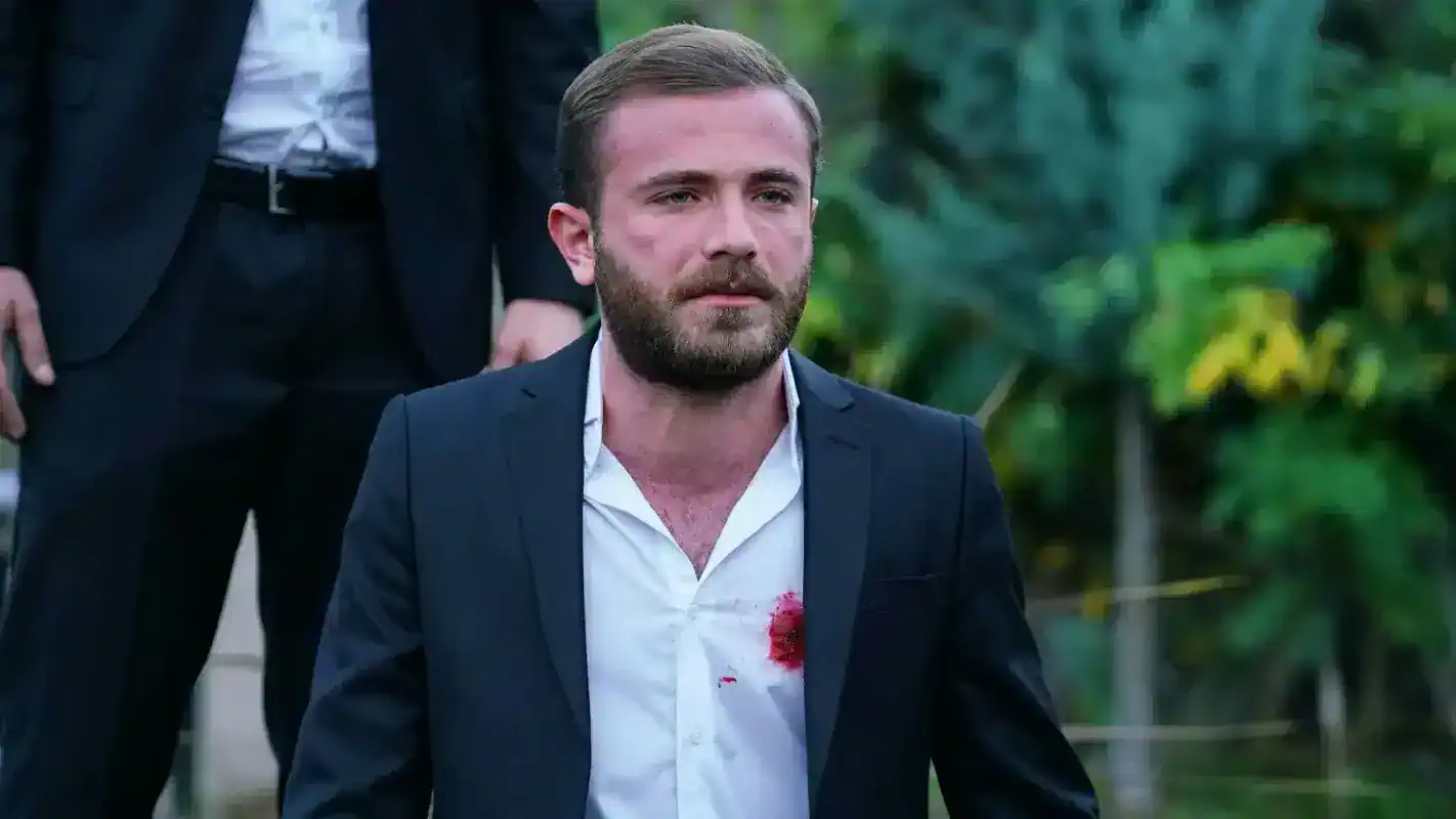 Furkan Aksoy (Eren Kırlangıç)