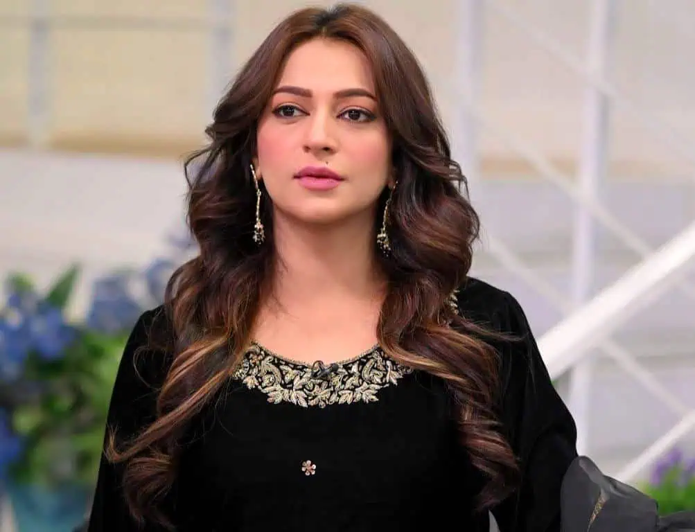 Hiba Ali Khan Kader Bizi Yazdı dizisi kadrosunda Wafa karakteri
