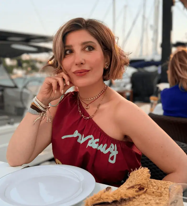 Şebnem Bozoklu Susuz Yaz dizisinde Döne karakteri