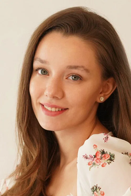 Kızılcık Şerbeti Ayşin