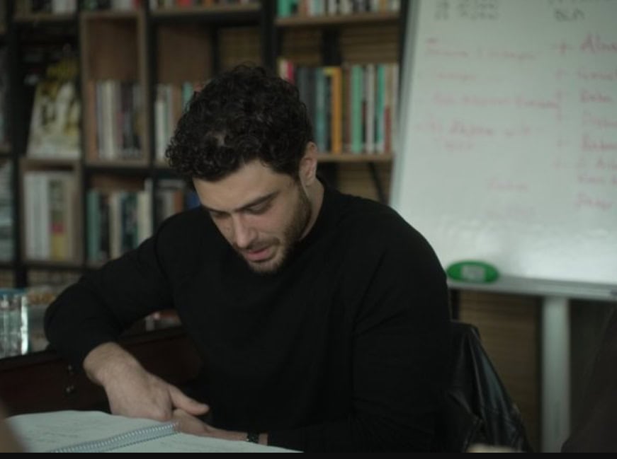 batuhan özdemir menekşe dizisi